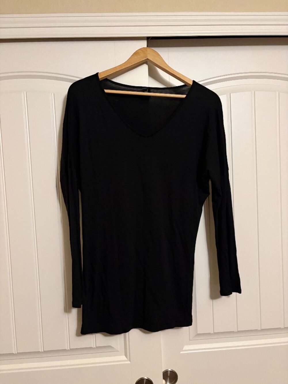 Peruvian Connection V Neck Top Small Black Pima Cotton Modal Long Sleeve FLAW